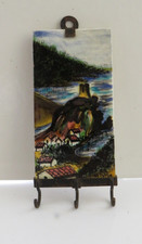 Vintage ,  ancien porte clés mural motif de paysage sur carrelage émaillé