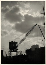 Photo JOÂO MARTINS PORTUGAL C.1935  Grue et bateau au crépuscule  Naveno na doca