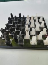 ECHIQUIER MARBRE Noir et Blanc COMPLET PLATEAU ET PIECES - JEU ECHECS
