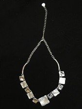 TRÈS BEAU COLLIER EN MÉTAL