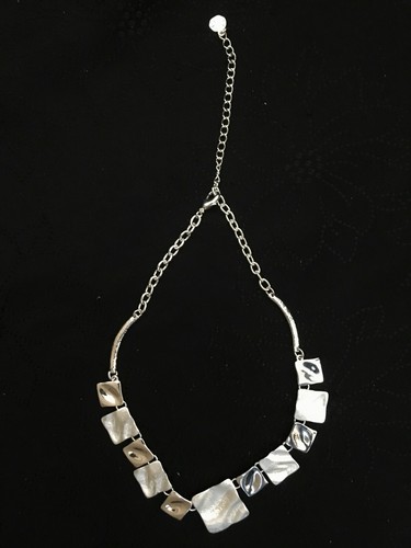 Très beau collier métal - beau,