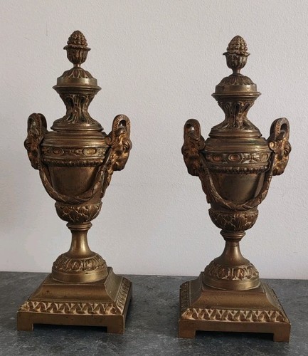 Paire bougeoirs cassolettes - bougeoirs,