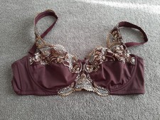 soutien gorge taille 95C Daxon neuf