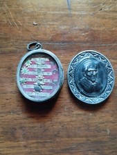 ANCIEN MEDAILLON 6 RELIQUES