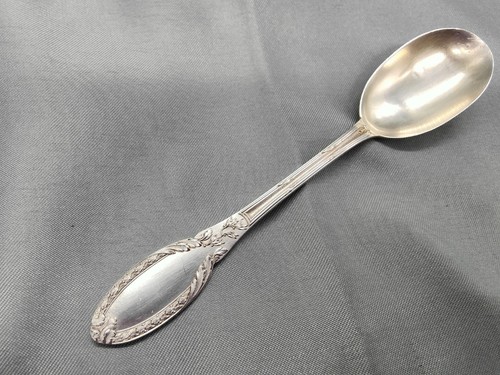Superbe cuillère oeuf - superbe, À
