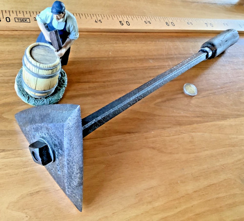 Outils anciens old tool vieux - anciens,old, tool,vieux
