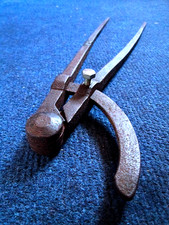 ancien COMPAS à SECTEUR en FER FORGE 35cm Kompass Compass Outil Vx Métiers XIXe