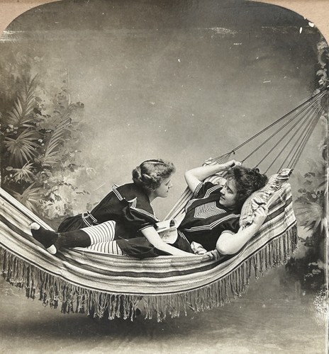 Deux femmes modernes