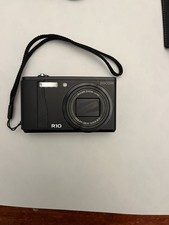 Ricoh R 10. No Ricoh GR