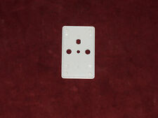 Enjoliveur de Prise avec terre