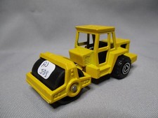 AJ599 MAJORETTE ROULEAU