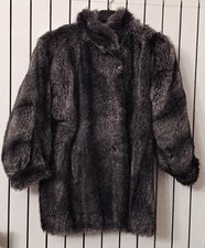 Veste en fausse fourrure taille L 42 /44