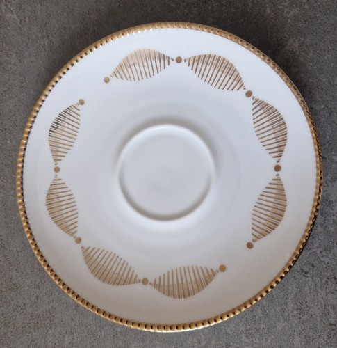Sous tasse soucoupe - tasse,
