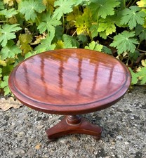 Belle TABLE pliable poupée