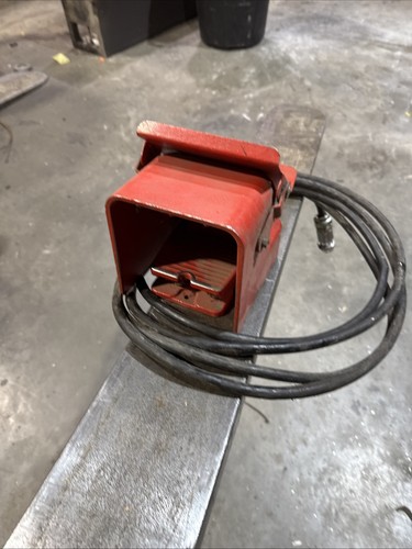 Amada aries 245 foot clamp - aries,