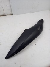 Carénage arrière droit