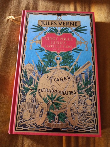 Livre collection jules - collection,