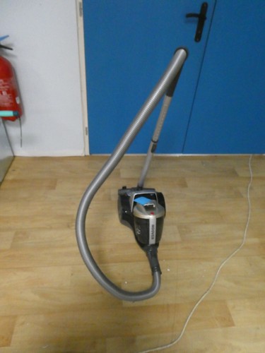 Aspirateur traineau sans sac - aspirateur,
