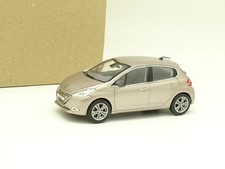 Norev SB 1/43 - Peugeot 208 5 Portes Blossom 2012