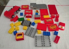 lot vrac jouet  construction plastique  cars genre duplo