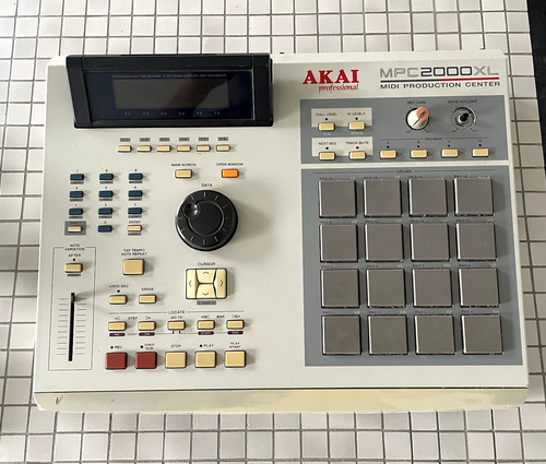 Akai mpc 2000 - mpc, (8