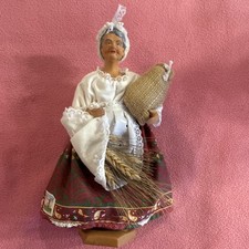 Provence Santon Figurine Woman