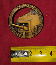 Insigne bronze 35 mm " on ne