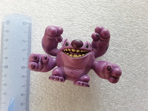 Disney lilo stitch figurine - stitch,