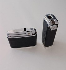 LOT DE 2 BRIQUETS ANCIENS