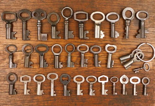 Lot anciennes clés - clés, ,clefs