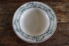 plat rond creux, Terre de fer