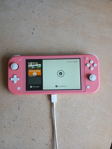 Nintendo switch lite corail - lite,