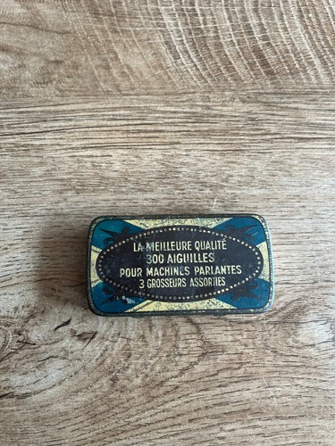 Ancienne boite publicitaire - ancienne,