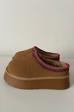 Mules/Sabots/ Chaussons hiver femme neuves à plateforme d'une excellente qualité