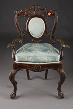 C-27 Fauteuil De Trône