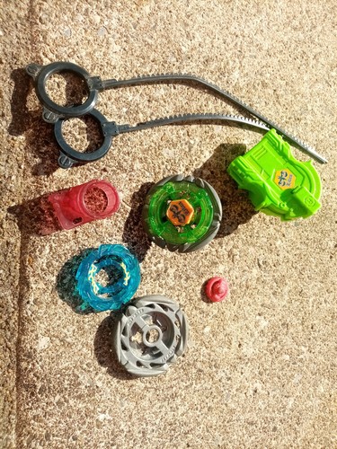 Jouet toupie beyblade - toupie,