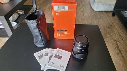 Sony vario 70mm - f/4, za