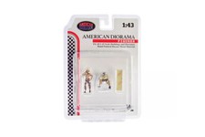 4X4 Mechanics 1  1:43 Scale