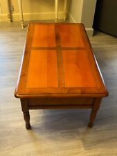Table de salon basse en merisier (110 x 60 x 42)  très bon état 