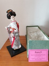 Poupée geishas traditionnelle