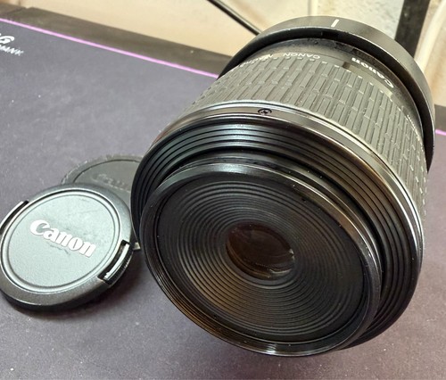 Canon 65mm 8 1 - f/2.8, 1-5x