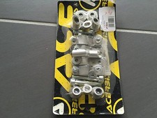 UN KIT MONTAGE PROTEGE MAIN GUIDON DIAMETRE 28.6 PRO TAPER PHS EVOLUTION ACERBIS