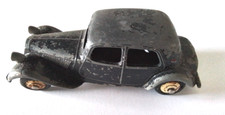 Citroën 11BL DINKY TOYS