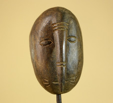 Masque tribal africain nez