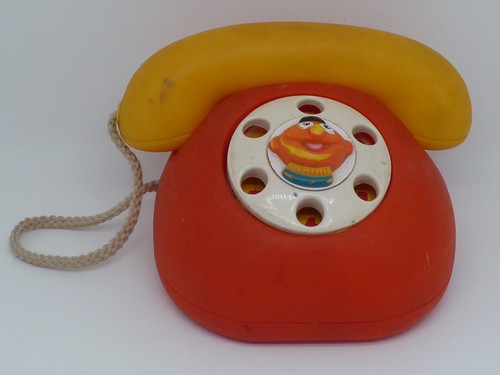 Jouet ancien telephone sesame - jouet,