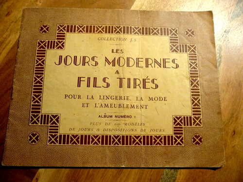 Livre les jours modernes - modernes, a