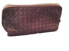 Très Belle Et Authentique