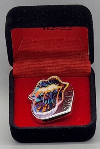 Rolling stones pin badge vip - rolling,