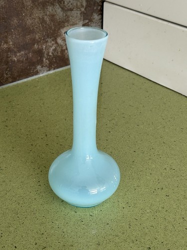 Vase soliflore verre opaline