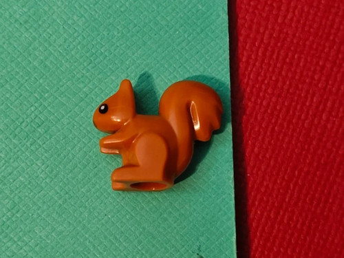 Figurine écureuil lego - figurine,